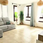 Lanzarote Clocló - Private Heated Pool, Wifi, Private Parking Villa
