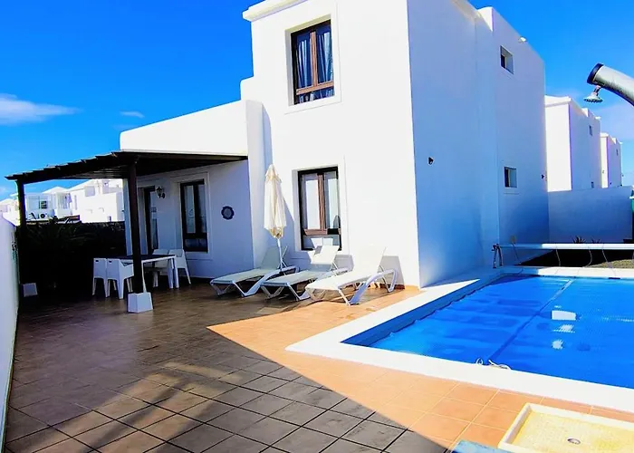 Lanzarote Cloclo - Private Heated Pool, Wifi, Private Parking * פלאיה בלנקה