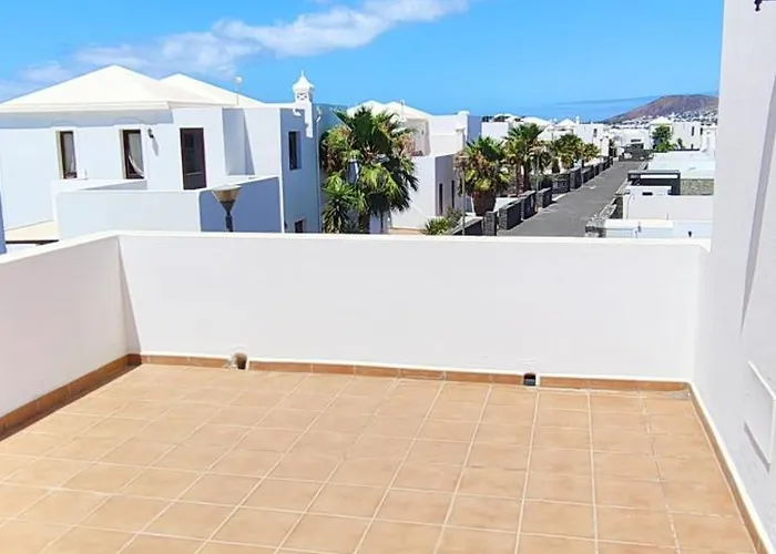 Willa Lanzarote Cloclo - Private Heated Pool, Wifi, Private Parking
