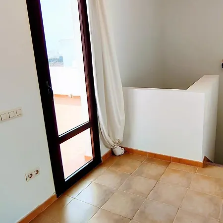 Lanzarote Cloclo - Private Heated Pool, Wifi, Private Parking *